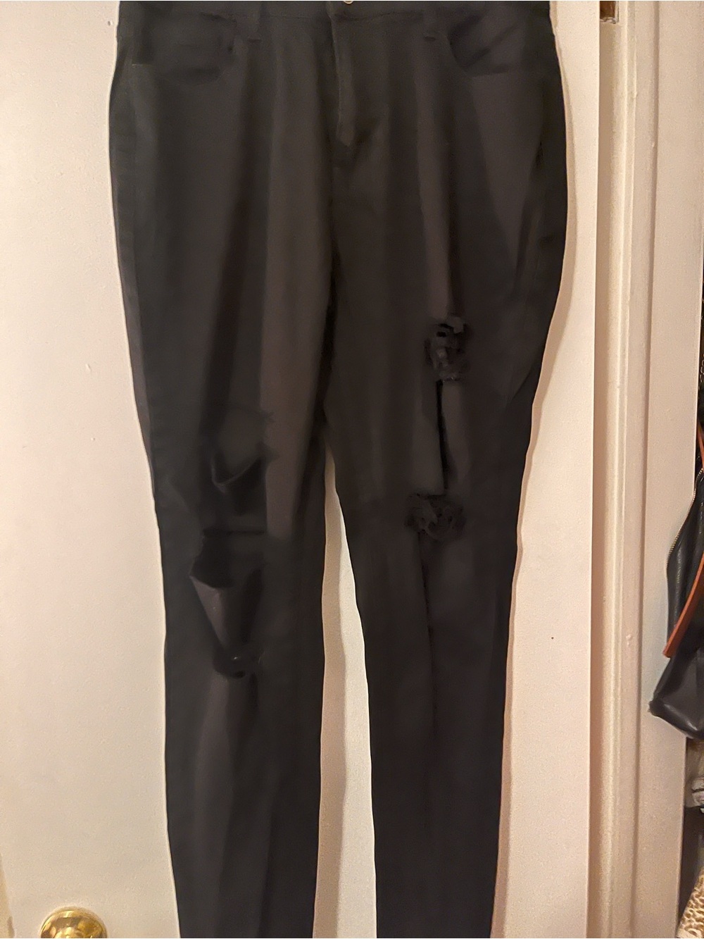 SHEIN Black Distressed Slim Women’s Pants